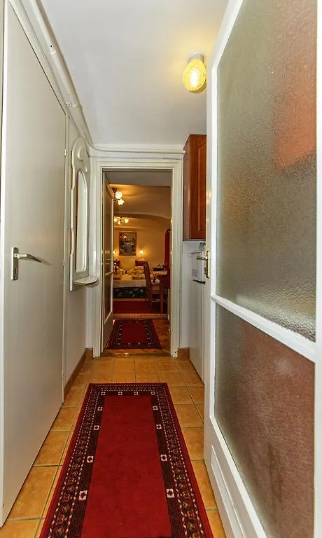 Barokk Vendeghaz Hotel Eger 0*,  Hungary