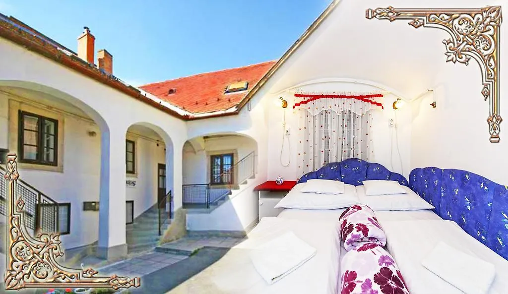 Barokk Vendeghaz Hotel Eger Hungary