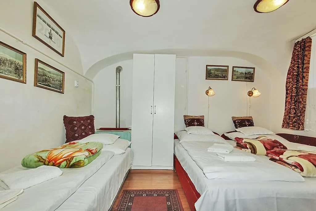 Barokk Vendeghaz Hotel Eger Hungary