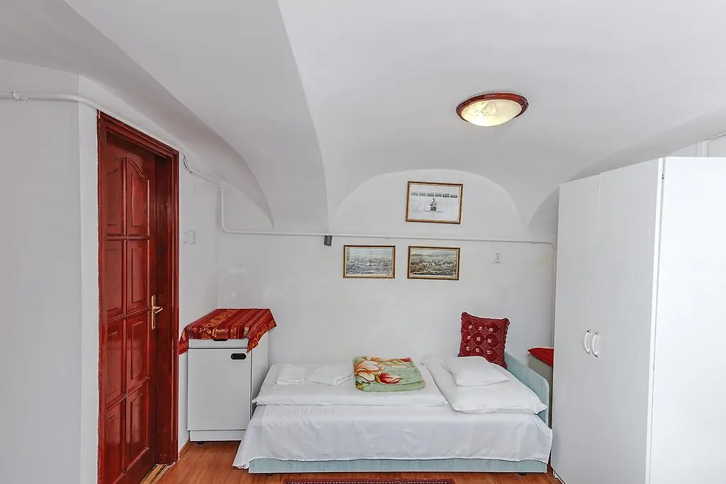 Barokk Vendeghaz Hotel Eger Guest house
